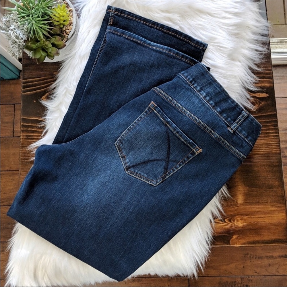 Lane Bryant Tighter tummy Technology Jeans